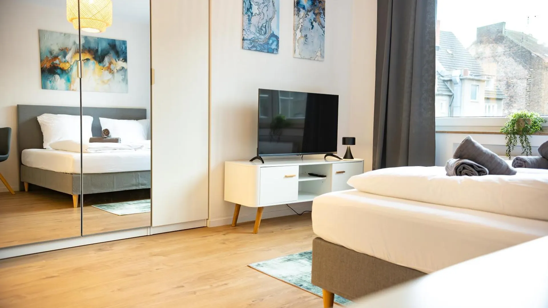 Holideis Koeln Center Studio-Apartment Cologne